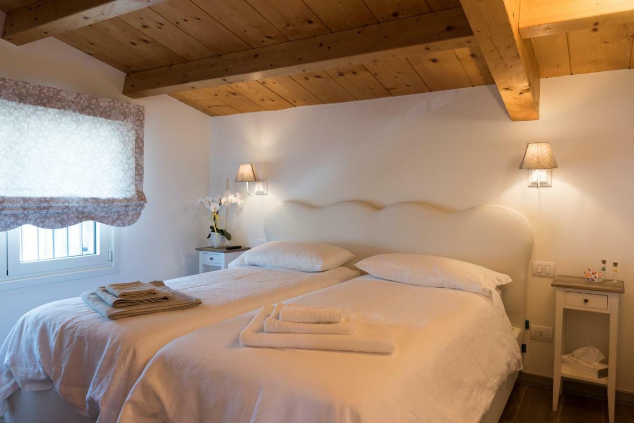 Relais Dei Mandorli Hotell Bergamo Exteriör bild