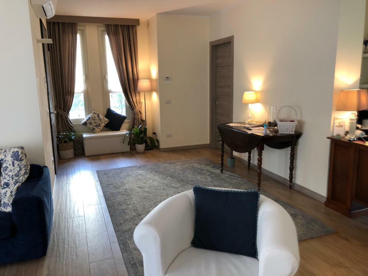 Relais Dei Mandorli Hotell Bergamo Exteriör bild